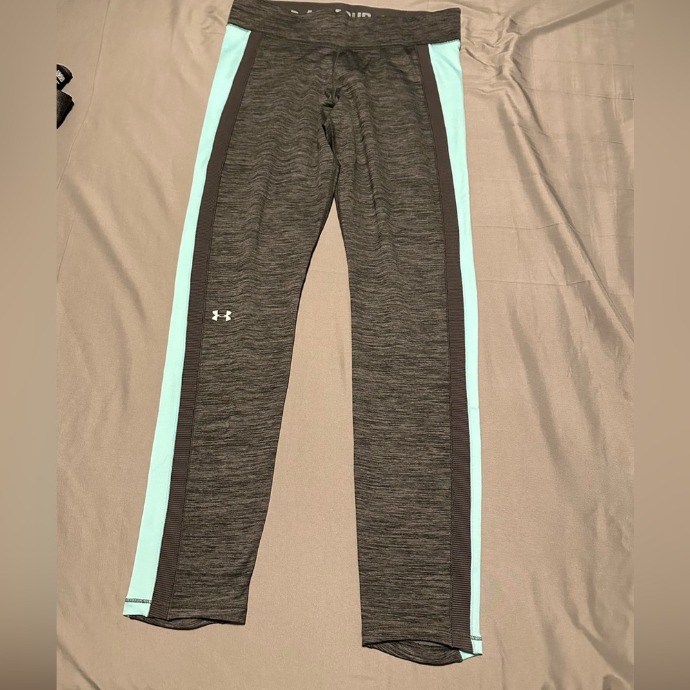 Under Armour Women’s Gray Athletic Leggings with Mint Side Panels